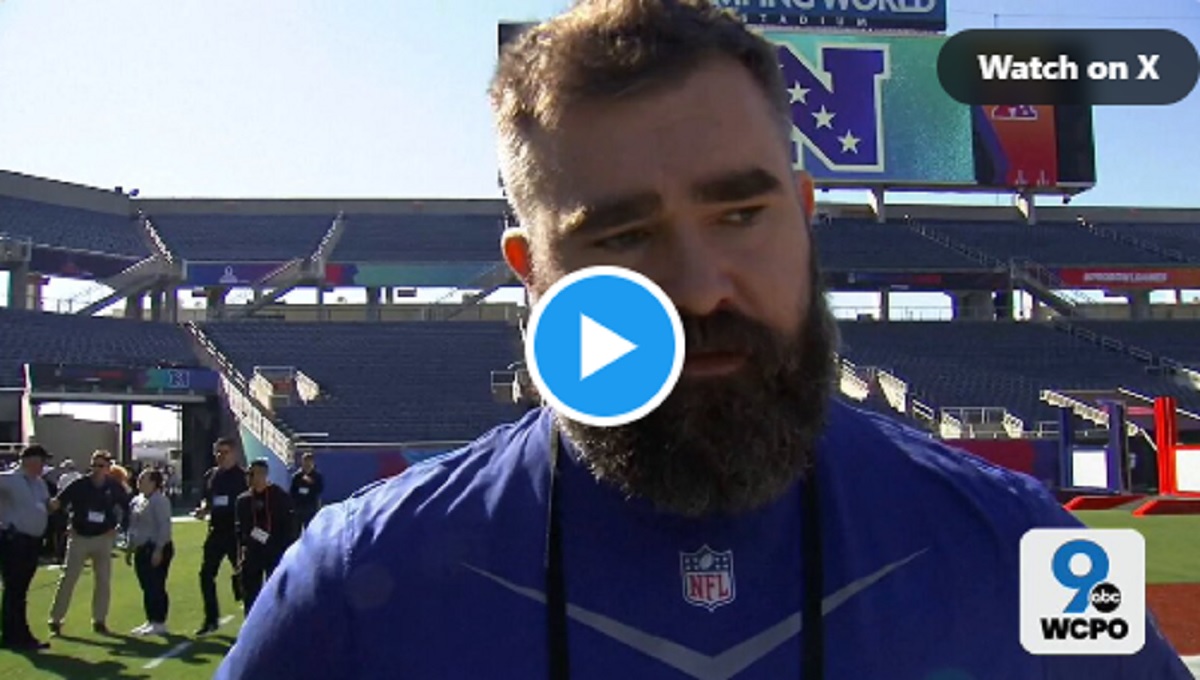 WATCH: As Jason Kelce Blasts Taylor Swift Haters ‘The Attention Is There Because The Audience Wants To See It’ https://ukgraph.com/watch-as-jason-kelce-blasts-taylor-swift-haters-the-attention-is-there-because-the-audience-wants-to-see-it/