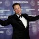 BREAKING: Elon Musk's networth is now $432 billion and he is projected to become the world’s first trillionaire by 2027...