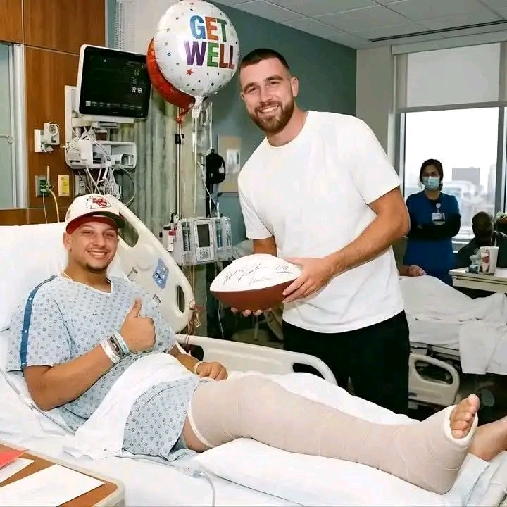 Patrick Mahomes Undergoes knee Surgery, Begins Rehabilitation After Torn ACL