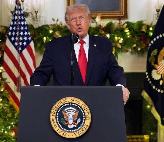 🚨 BREAKING: Donald Trump Declares $1,776 “Warrior Dividend” for 1.45 Million U.S. Troops This Christmas President Trump stunned the nation today, announcing that more than 1.45 million U.S. service members will receive a special holiday bonus he calls the “Warrior Dividend,” funded by tariffs. “In honor of our nation’s founding, every soldier is getting $1,776—and the checks are already on their way,” Trump declared, sending shockwaves through Washington and the military community alike.